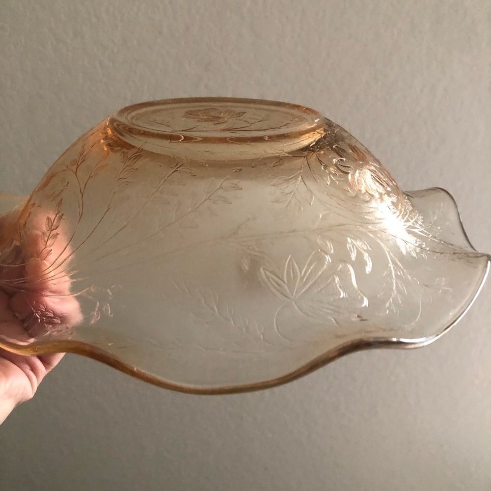 Jeanette Floragold Ruffled Edge Glass Bowl-Floral Design - Picture 5 of 10